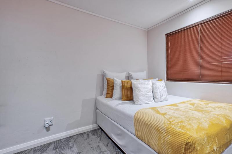2 Bedroom Property for Sale in Humewood Eastern Cape